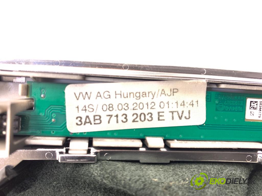 VW PASSAT B7 Kombi 2012 103 kW 2.0 TDI 1968 Kulisa 3AB713023A 3AB713203E (Rýchlostná páka (kulisa))