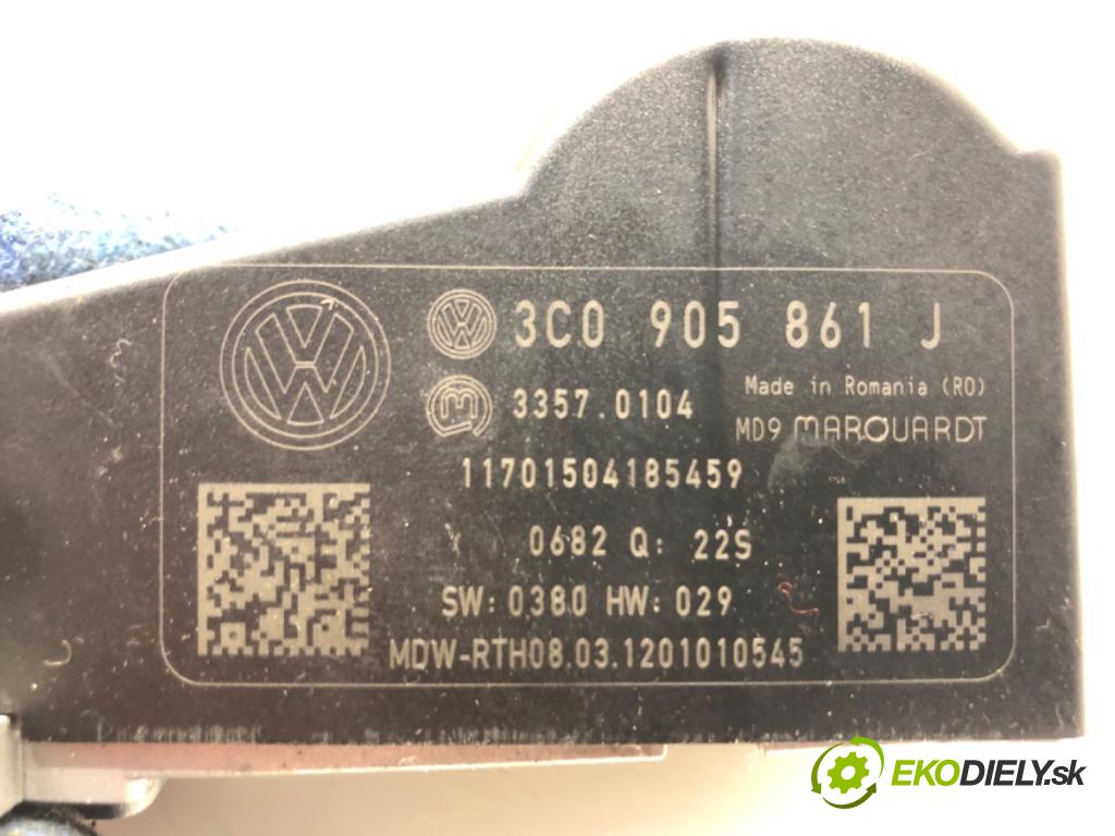 VW PASSAT B7 Kombi 2012 103 kW 2.0 TDI 1968 blokáda volantu 3C0905861J (Riadenie ostatné)