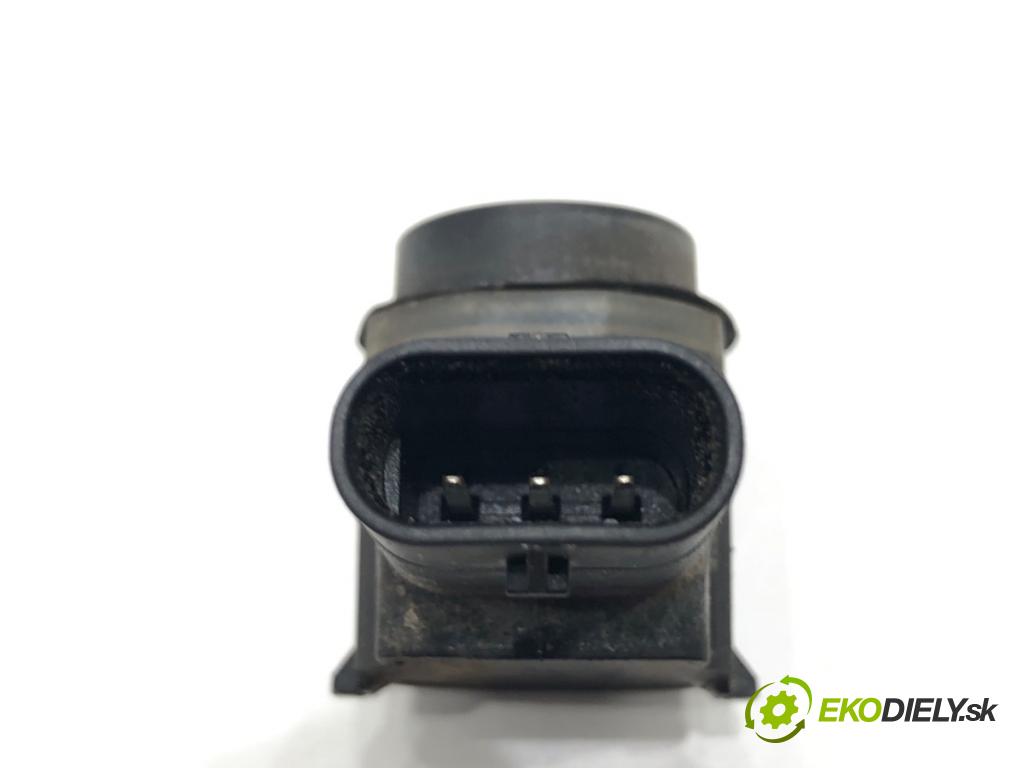 VW PASSAT B7 Kombi 2012 103 kW 2.0 TDI 1968 snímač PDC 1S0919275