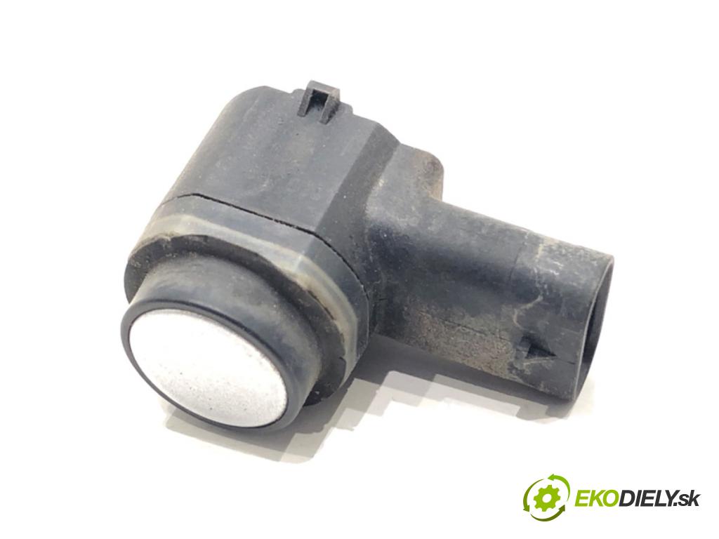 VW PASSAT B7 Kombi 2012 103 kW 2.0 TDI 1968 snímač PDC 1S0919275