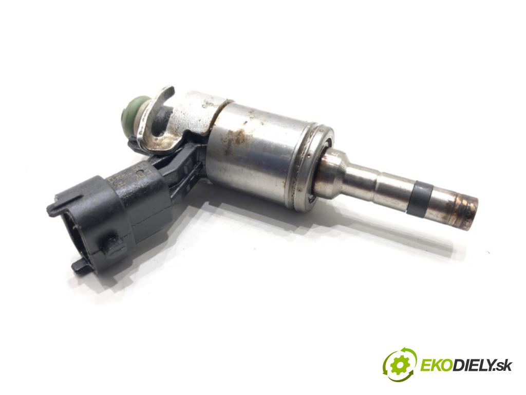 SSANGYONG TORRES  2023 120 kW 1.5 GDI AWD   (1497 ccm / 120 kW / 163 KM) 1497 vstřikovač 0261500743 (Vstřikovač paliva)