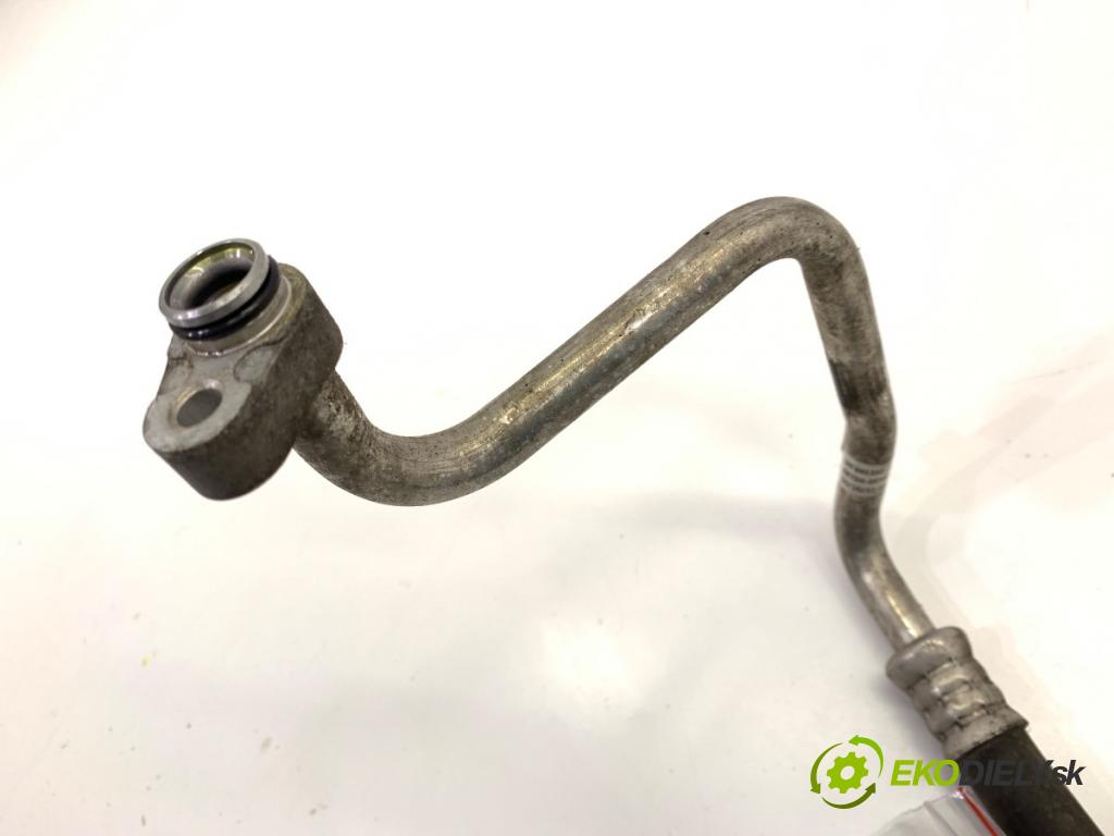 TOYOTA AVENSIS T27 sedan 2012 108 kW 1.8 (ZRT271_) 1798 rúrka klimatizace 88704-05390 (Trubka klimatizace)