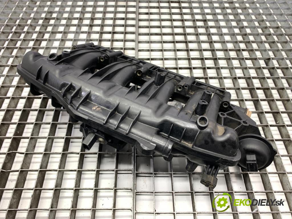 AUDI A4 B8 sedan 2008 118 kW 1.8 TFSI 1798 Potrubie sacie, sanie 06H133185M (Sacie potrubie)