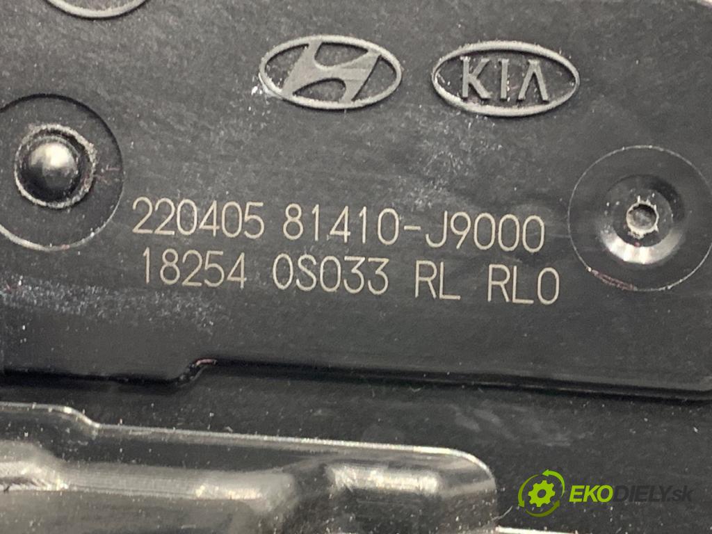 HYUNDAI KONA SUV 2022 88 kW 1.0 T-GDi 998 zámok dveře levý zadní část 81410-J9000