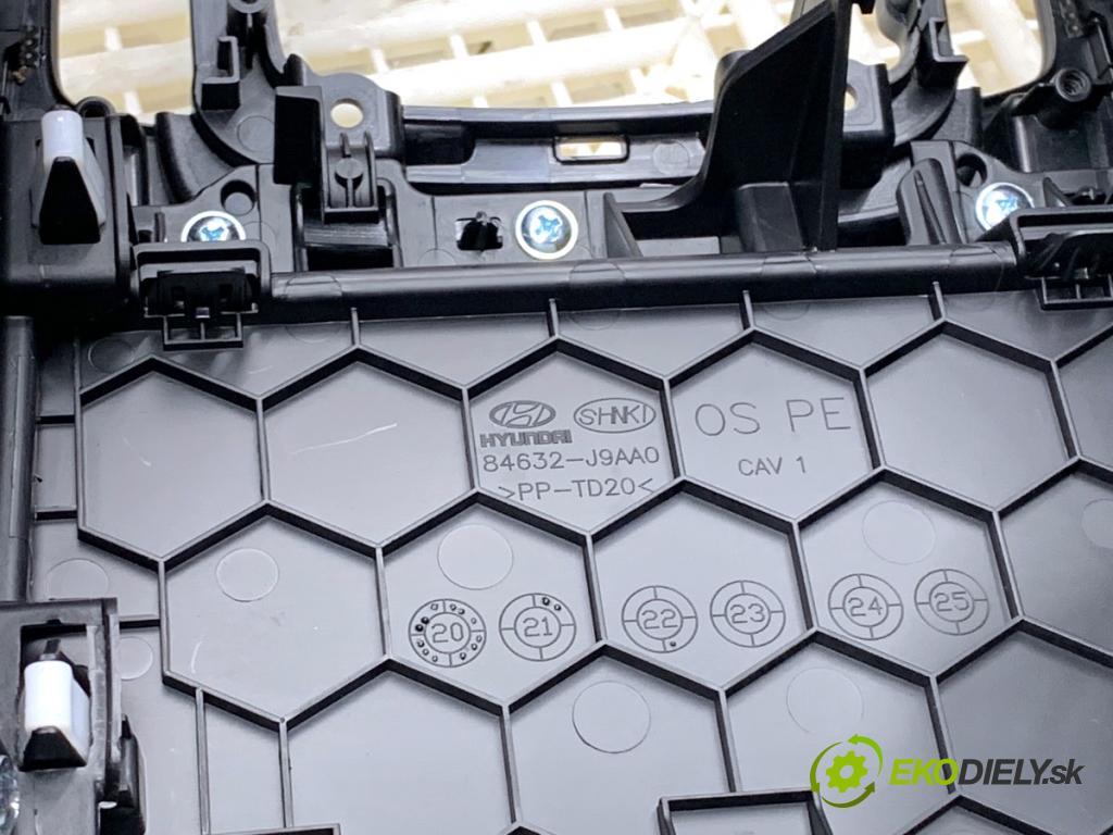 HYUNDAI KONA SUV 2022 88 kW 1.0 T-GDi 998 Tunel stredový  (Stredový tunel)