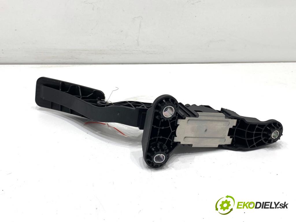 HYUNDAI KONA SUV 2022 88 kW 1.0 T-GDi 998 Potenciometer plynu  (Potenciometer plynového pedálu)