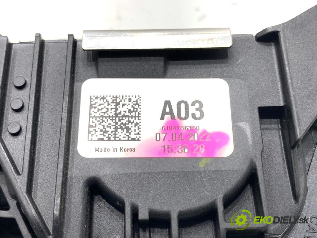 HYUNDAI KONA SUV 2022 88 kW 1.0 T-GDi 998 Potenciometer plynu  (Potenciometer plynového pedálu)