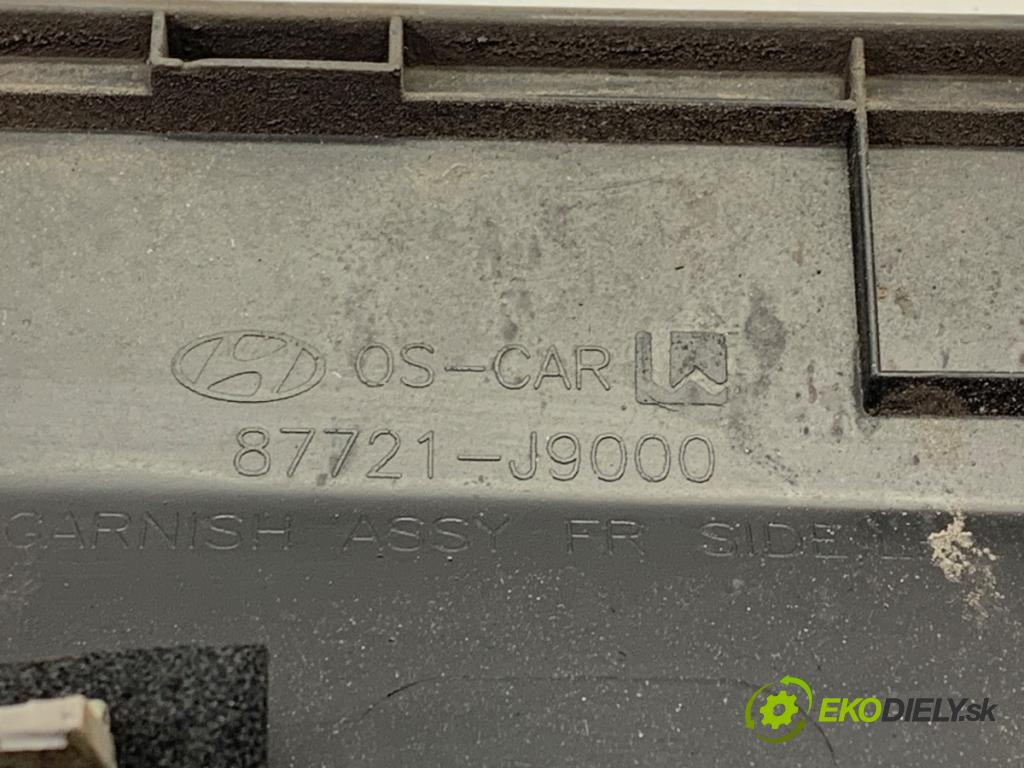 HYUNDAI KONA SUV 2022 88 kW 1.0 T-GDi 998 lišta dveře levý přední část 87721-J900