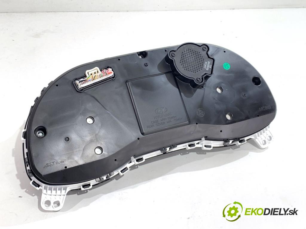 HYUNDAI KONA SUV 2022 88 kW 1.0 T-GDi 998 Prístrojovka 94043J9070 (Prístrojová doska)