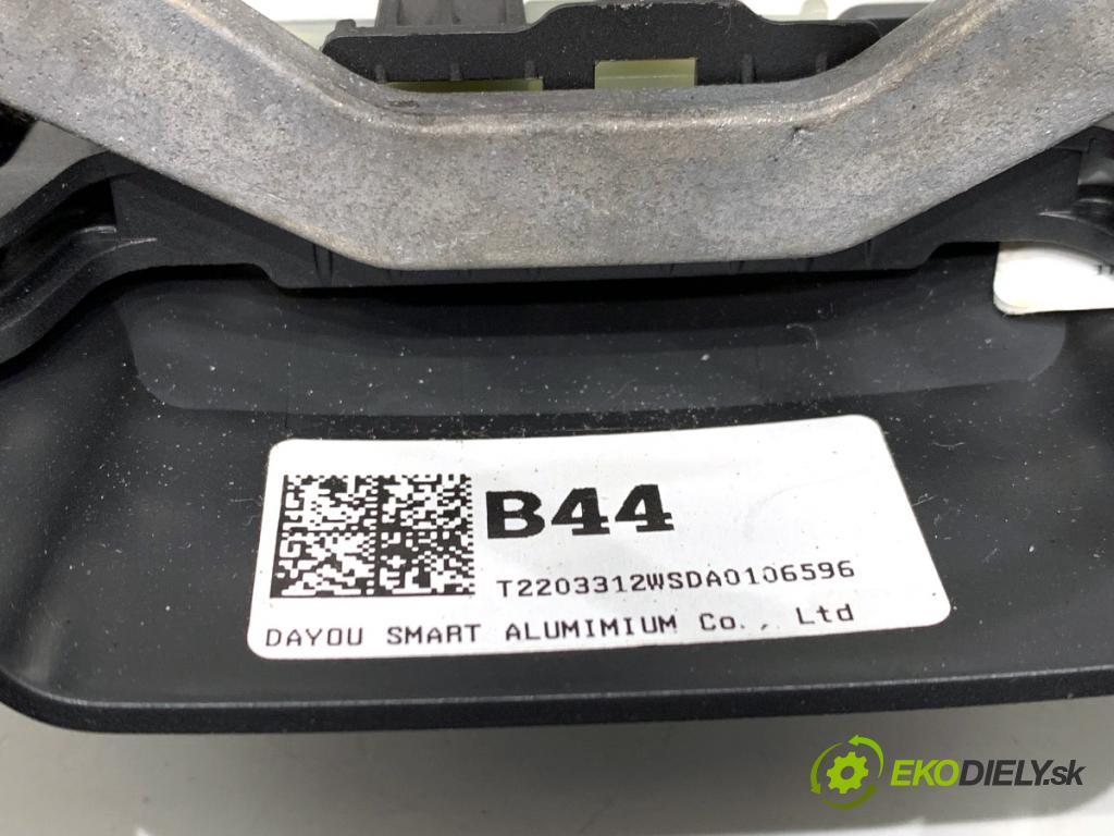 HYUNDAI KONA SUV 2022 88 kW 1.0 T-GDi 998 volant  (Volant)