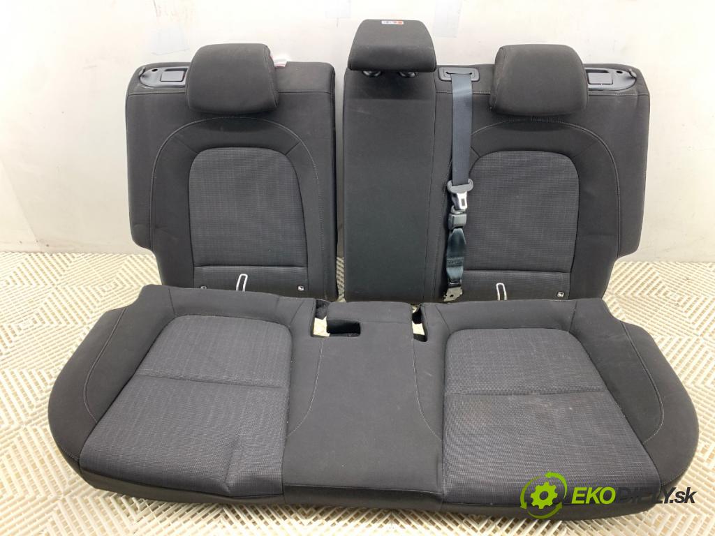 HYUNDAI KONA SUV 2022 88 kW 1.0 T-GDi 998 Sedadlo druhý rad 