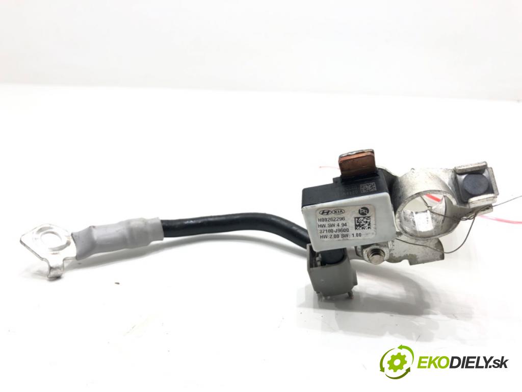 HYUNDAI KONA SUV 2022 88 kW 1.0 T-GDi 998 svorka MINUS: 37180-J9600