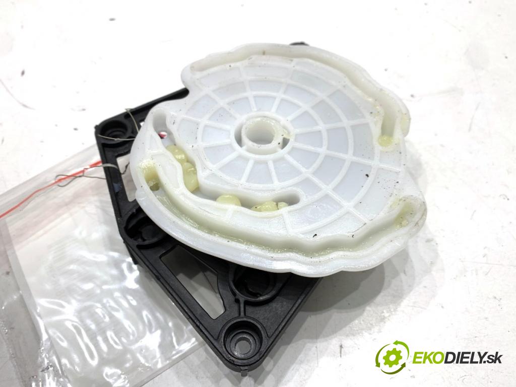 HYUNDAI KONA SUV 2022 88 kW 1.0 T-GDi 998 motor topení H40073-0891