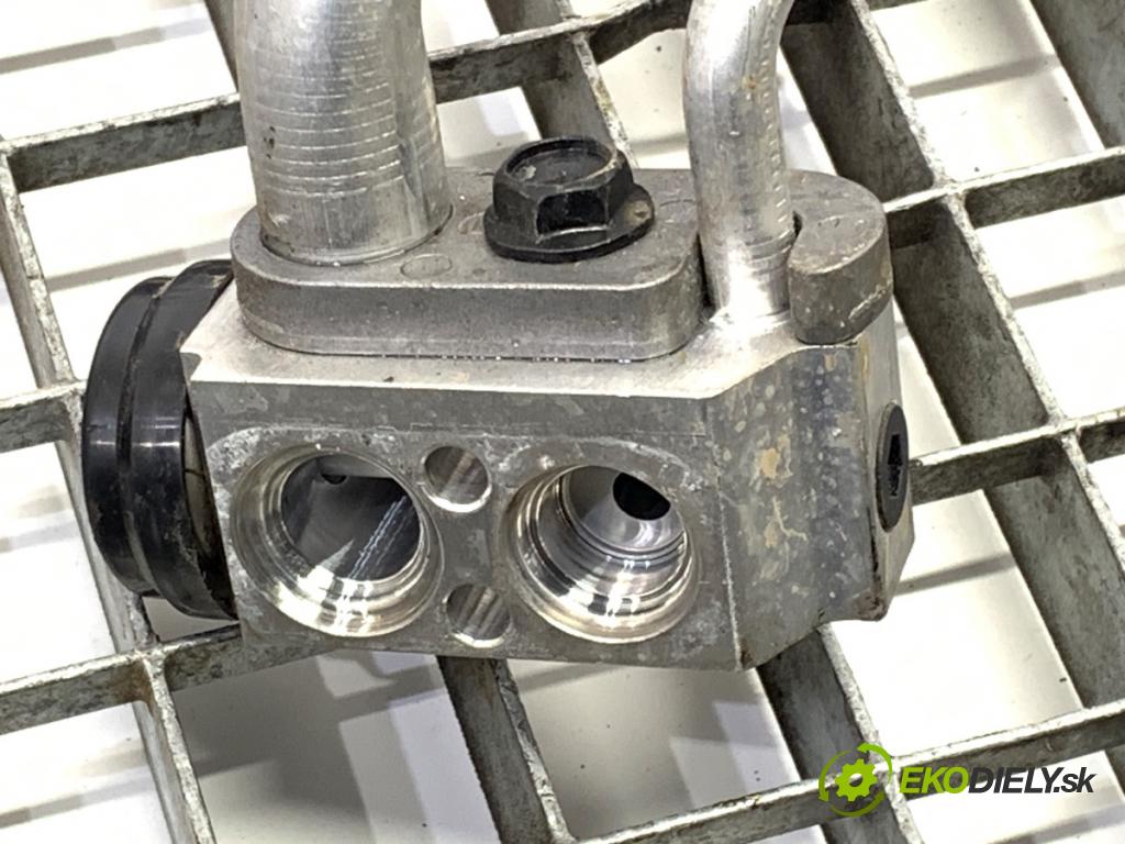 HYUNDAI KONA SUV 2022 88 kW 1.0 T-GDi 998 rúrka klimatizace T41623-1170 (Trubka klimatizace)