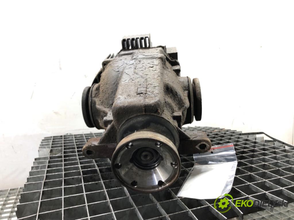 BMW E61 Kombi 2007 130 kW 525 d 2497 Most diferenciál zadní část 7542514