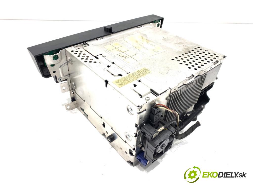 BMW E61 Kombi 2007 130 kW 525 d 2497 RADIO 9138440 (Audio zariadenie)