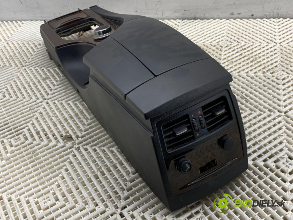 BMW E61 Kombi 2007 130 kW 525 d 2497 Tunel středový 7060013 (Středový tunel)