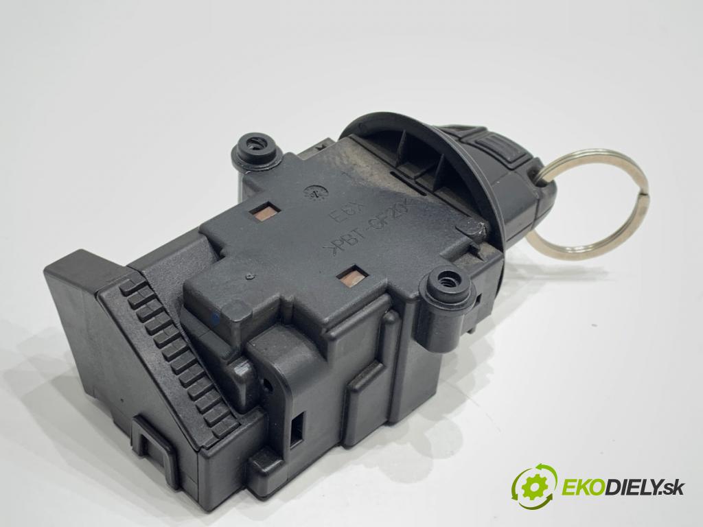 BMW E61 Kombi 2007 130 kW 525 d 2497 spinačka 6954722 (Spínacia skrinka)