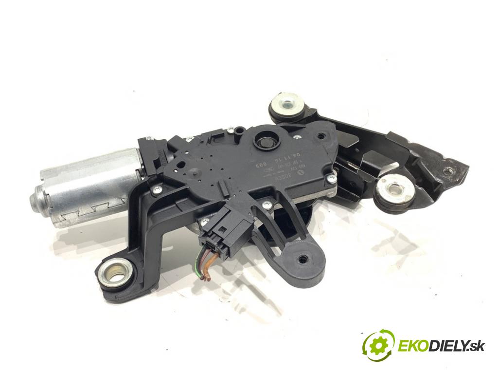 BMW E61 Kombi 2007 130 kW 525 d 2497 Motor stieračov zad 1397220497