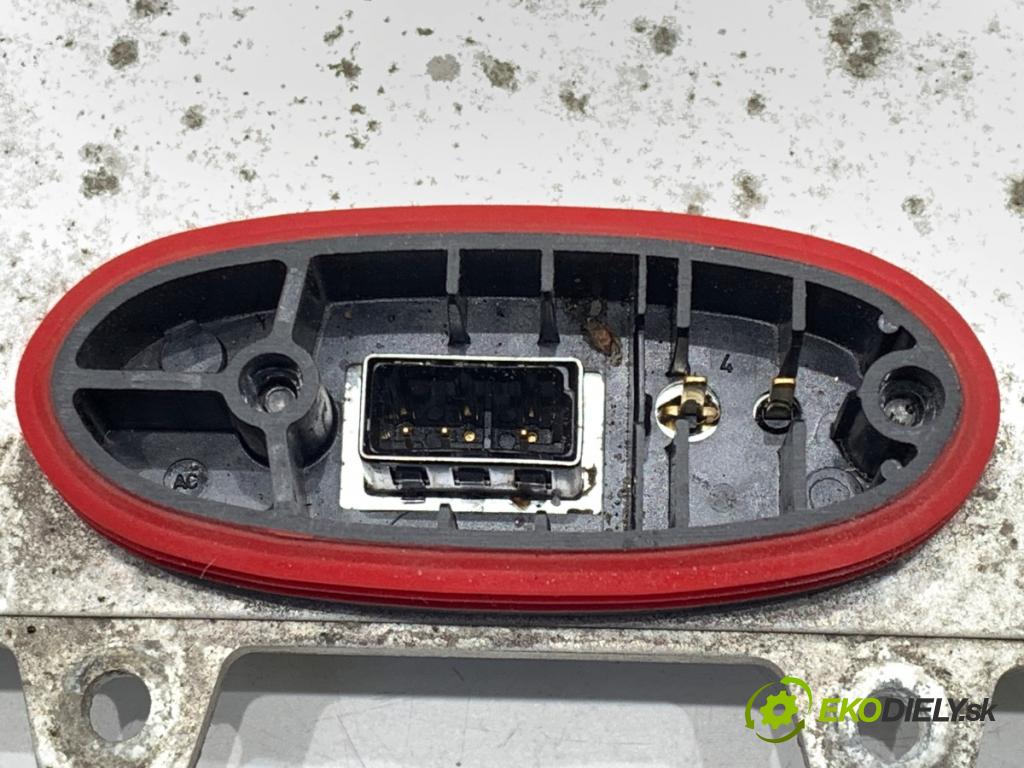 BMW E61 Kombi 2007 130 kW 525 d 2497 Menič XENON 5DV009000-00 (Riadiaca jednotka xenónu)