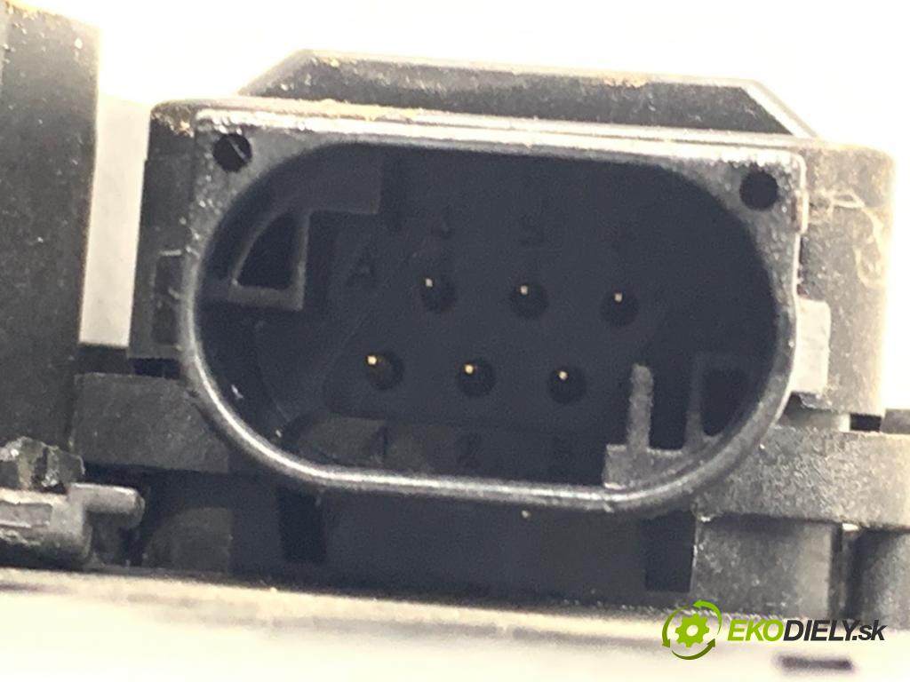 BMW E61 Kombi 2007 130 kW 525 d 2497 Potenciometer plynu (Potenciometer plynového pedálu)