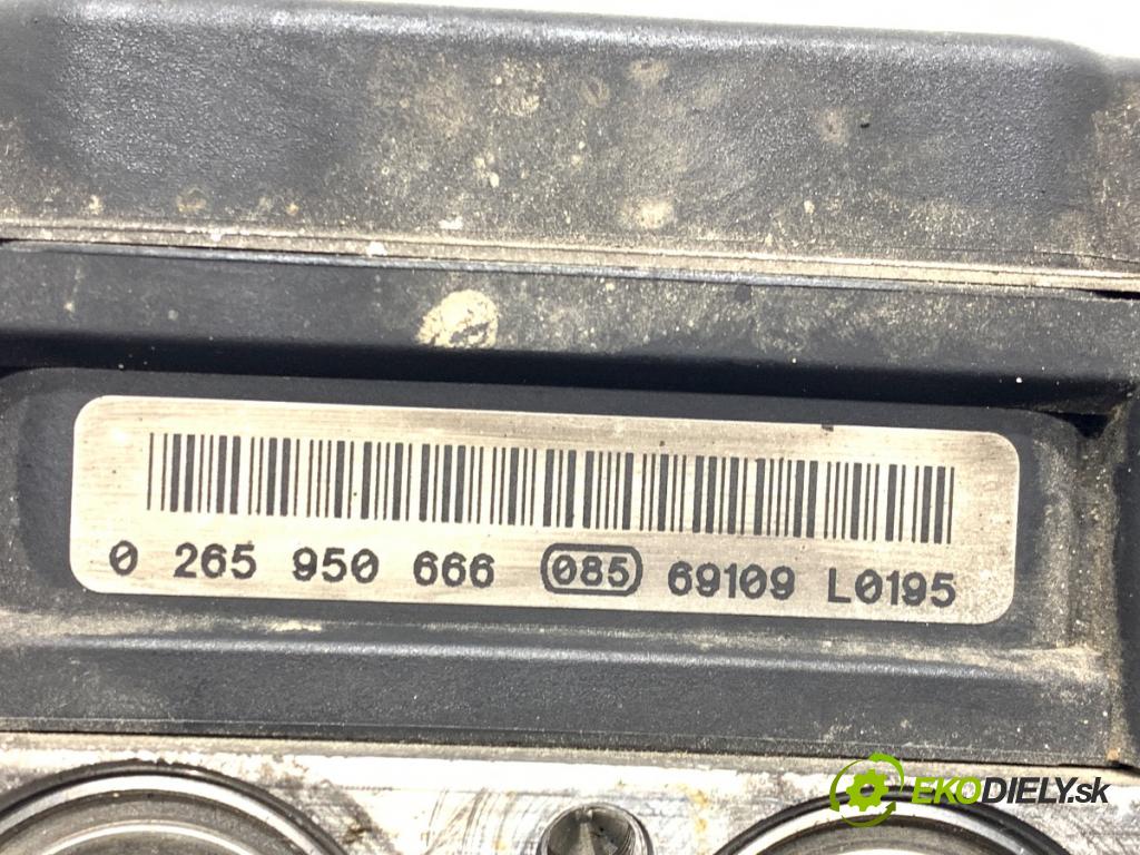 BMW E61 Kombi 2007 130 kW 525 d 2497 Pumpa ABS 6777797 (Pumpa ABS)