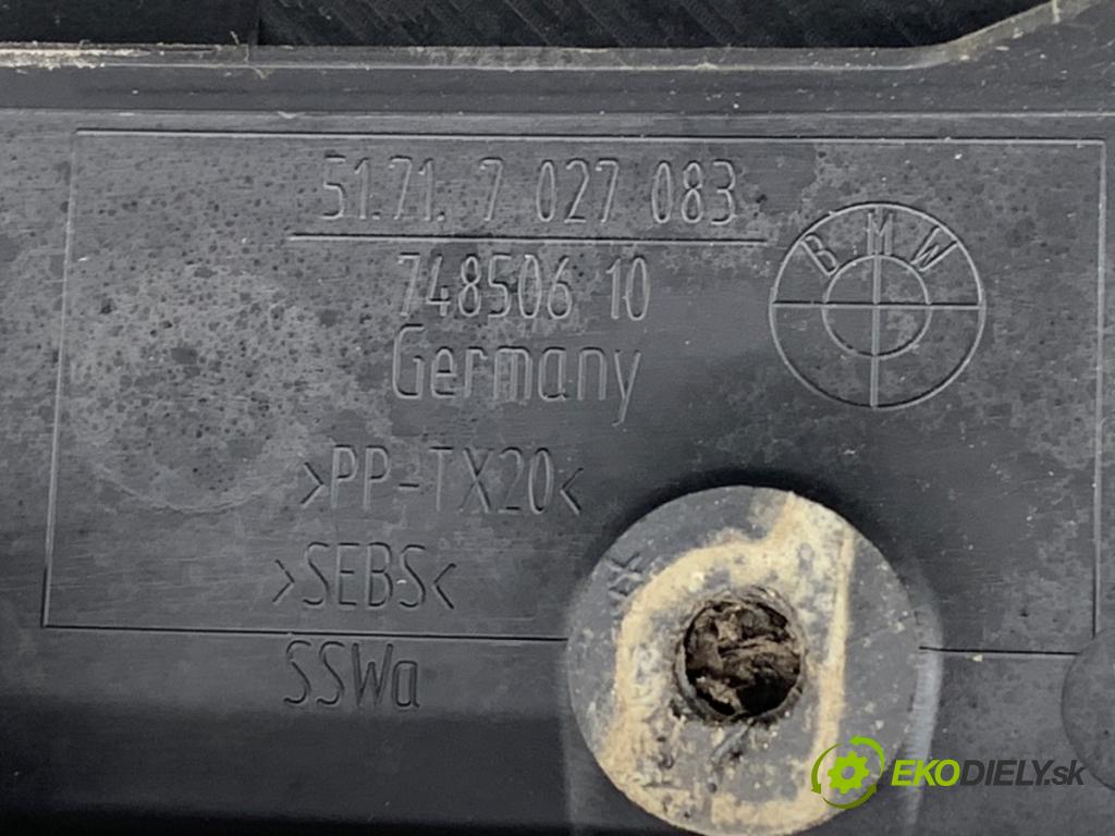 BMW E61 Kombi 2007 130 kW 525 d 2497 Torpédo, plast pod čelné okno 7027083 (Torpédo (plast pod čelným sklom))