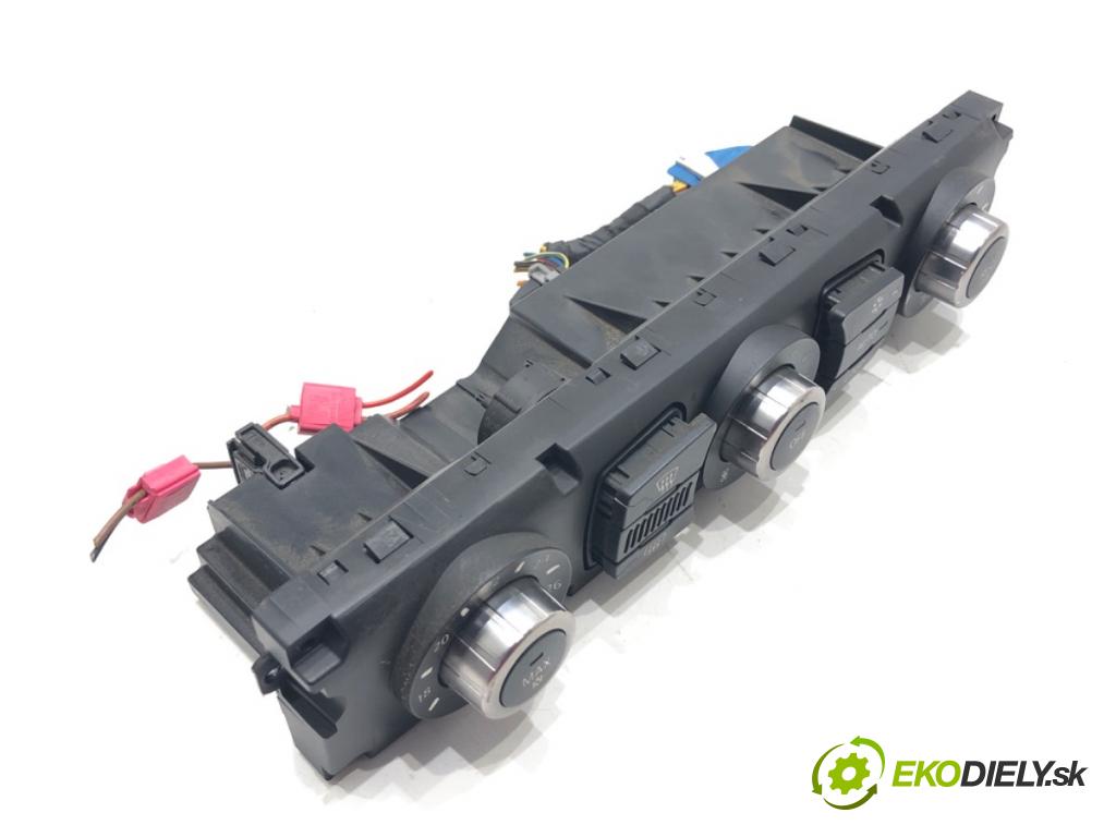 BMW E61 Kombi 2007 130 kW 525 d 2497 Panel ovládania kúrenia 9122398 (Prepínacie páčky pod volantom)