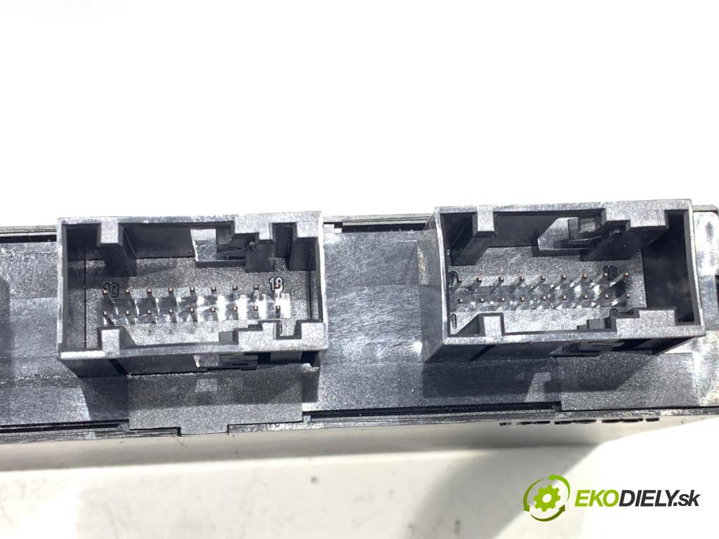 BMW E61 Kombi 2007 130 kW 525 d 2497 Modul PDC 9116264 (Riadiaca jednotka ostatné)