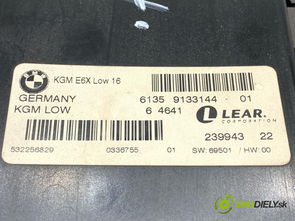 BMW E61 Kombi 2007 130 kW 525 d 2497 Modul komfortu 9133144 (Modul komfortu)