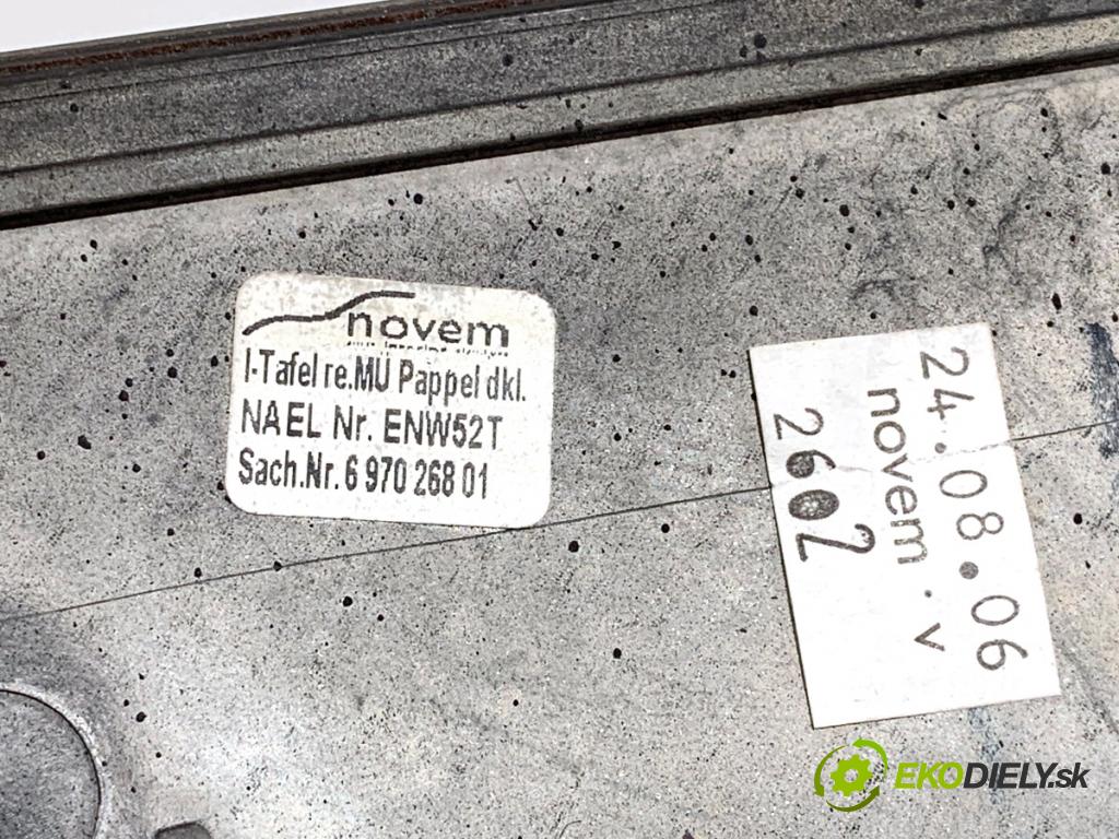 BMW E61 Kombi 2007 130 kW 525 d 2497 lišty kryt 6970268 6970267 (Lišta)