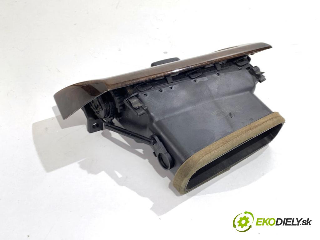 BMW E61 Kombi 2007 130 kW 525 d 2497 lišty kryt 6970268 6970267 (Lišta)