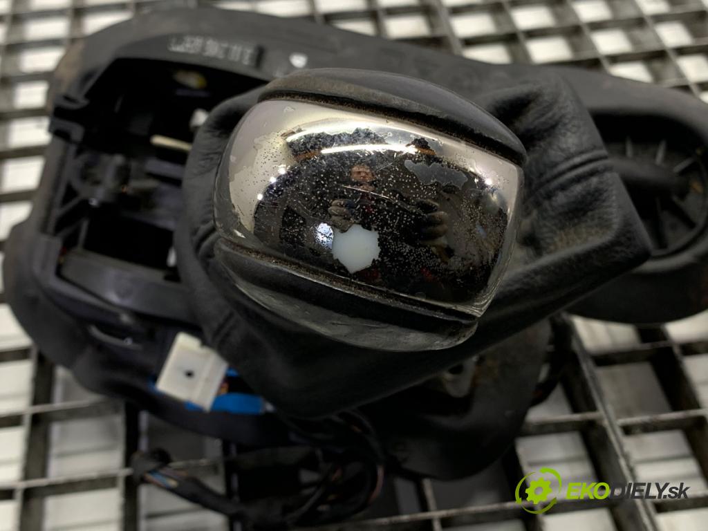 BMW E61 Kombi 2007 130 kW 525 d 2497 Kulisa  (Rýchlostná páka (kulisa))