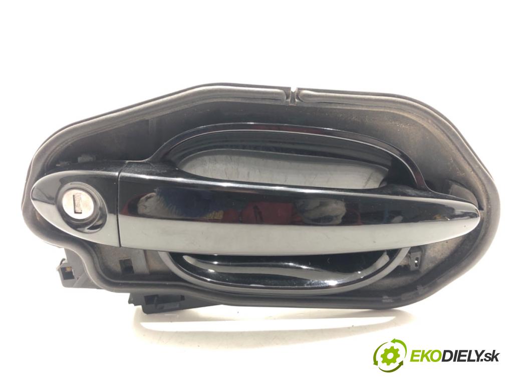 BMW E61 Kombi 2007 130 kW 525 d 2497 klika vnejší levý přední část 7034451