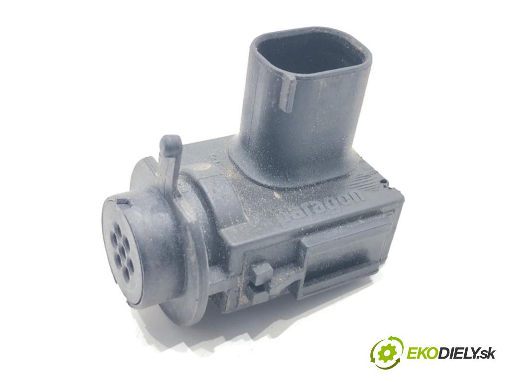 BMW E61 Kombi 2007 130 kW 525 d 2497 snímač KVALITNÍ: vzduchu 6926460