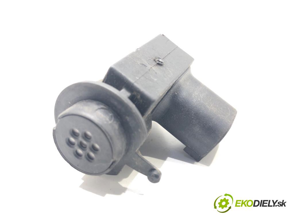 BMW E61 Kombi 2007 130 kW 525 d 2497 snímač KVALITNÍ: vzduchu 6926460