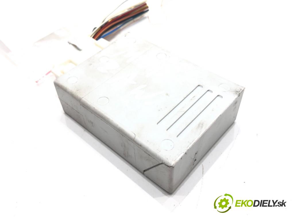 BMW E61 Kombi 2007 130 kW 525 d 2497 modul nápravy NIVO 6769834