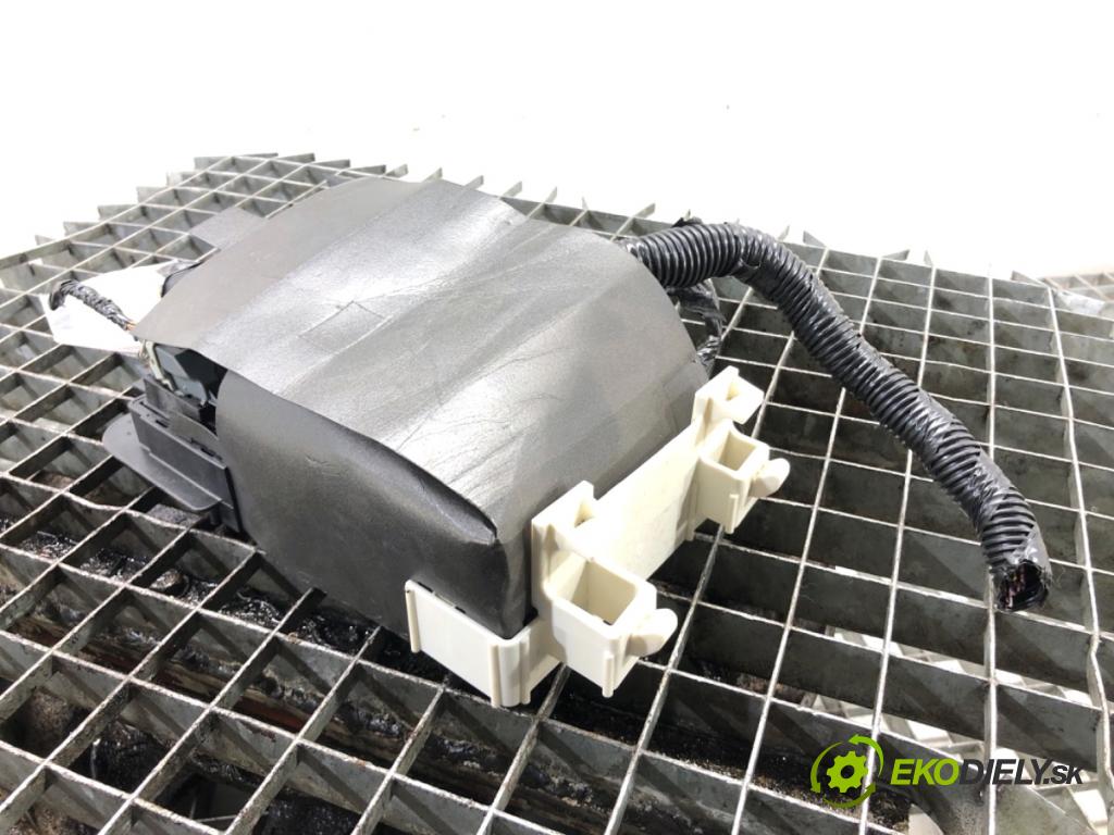 FORD USA MUSTANG V coupe 2014 227 kW 3.7 3726 modul BSI SJB14B476D (Pojistková skříňka)