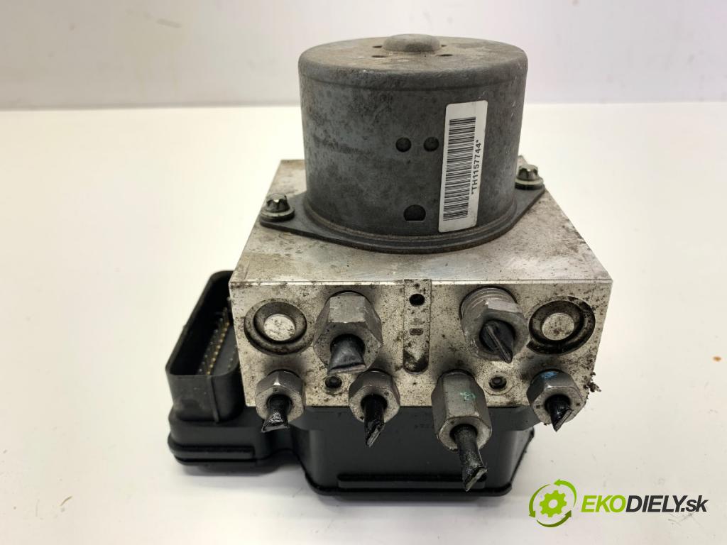 FORD USA MUSTANG V coupe 2014 227 kW 3.7 3726 Pumpa ABS DR33-2C405-AD (Pumpa ABS)