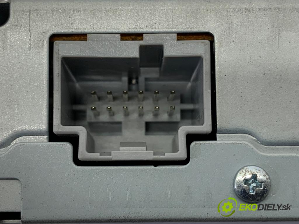 FORD USA MUSTANG V coupe 2014 227 kW 3.7 3726 Dislpej BR3T-19C116-AB (Prístrojová doska)