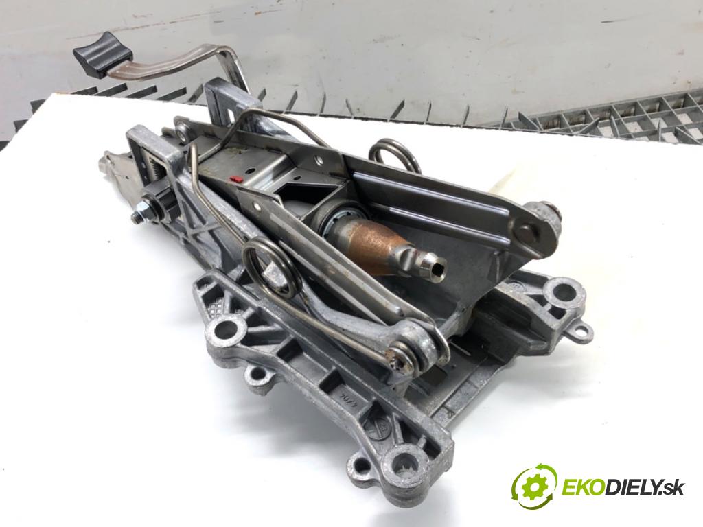 FORD USA MUSTANG V coupe 2014 227 kW 3.7 3726 Hriadeľ, tyč volantu 6R33-3C529-AC (Tyč riadenia (volantu))