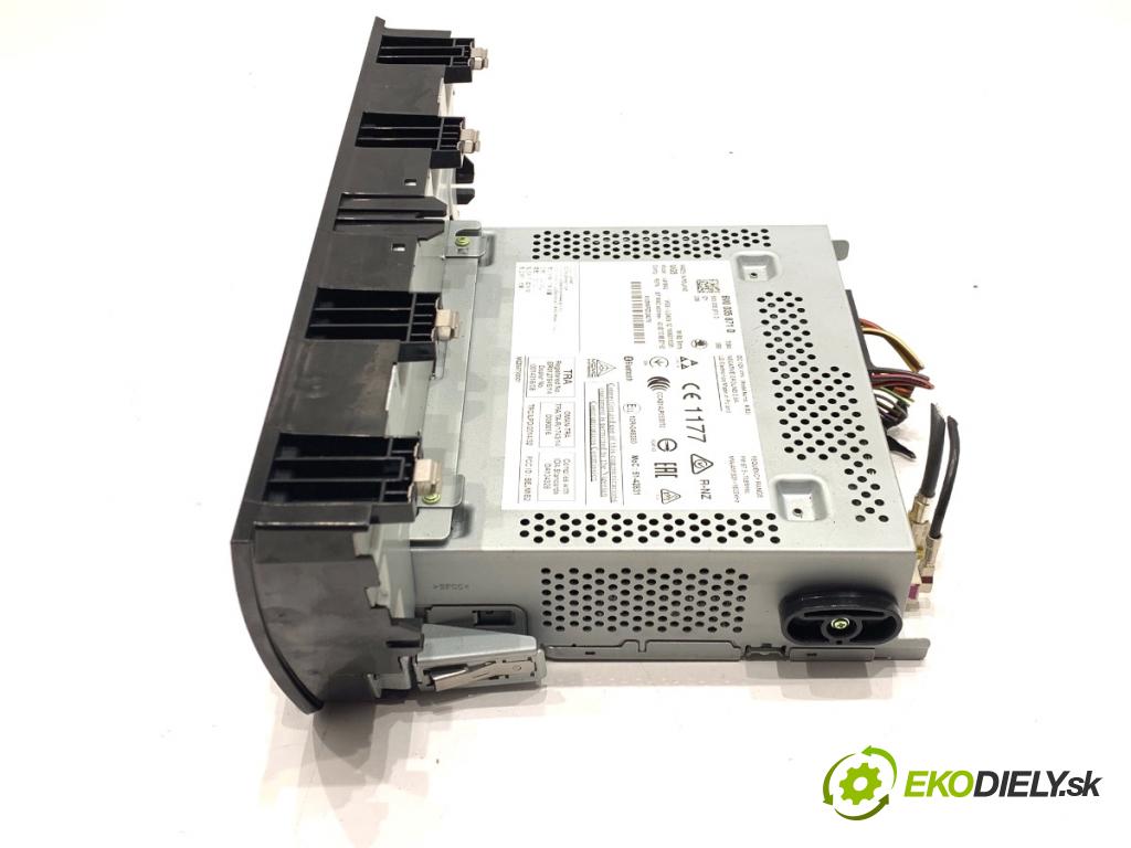 SKODA FABIA III Kombi 2017 77 kW 1.4 TDI 1422 RADIO 6V0035871D (Audio zariadenie)