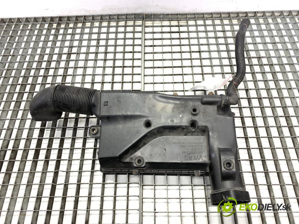 SKODA FABIA III Kombi 2017 77 kW 1.4 TDI 1422 Obal filtra vzduchu 6C0129601J (Obal vzduchového filtra)