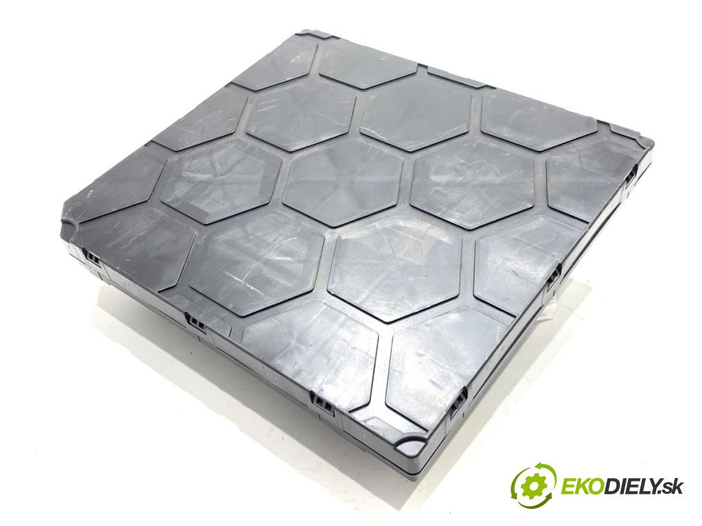 SKODA FABIA III Kombi 2017 77 kW 1.4 TDI 1422 Modul BCM 6C0937089D (Riadiaca jednotka ostatné)