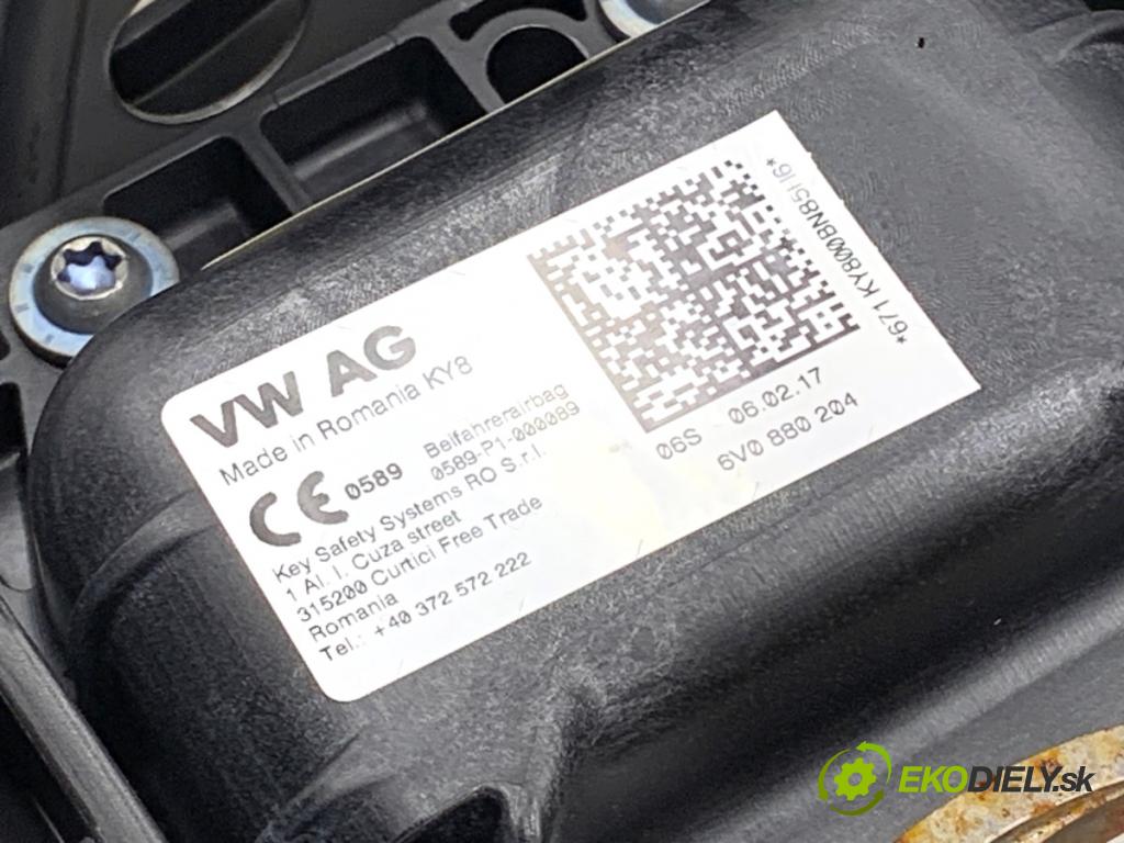 SKODA FABIA III Kombi 2017 77 kW 1.4 TDI 1422 palubní doska 6V0857069A 6V0880204 (Palubní deska)