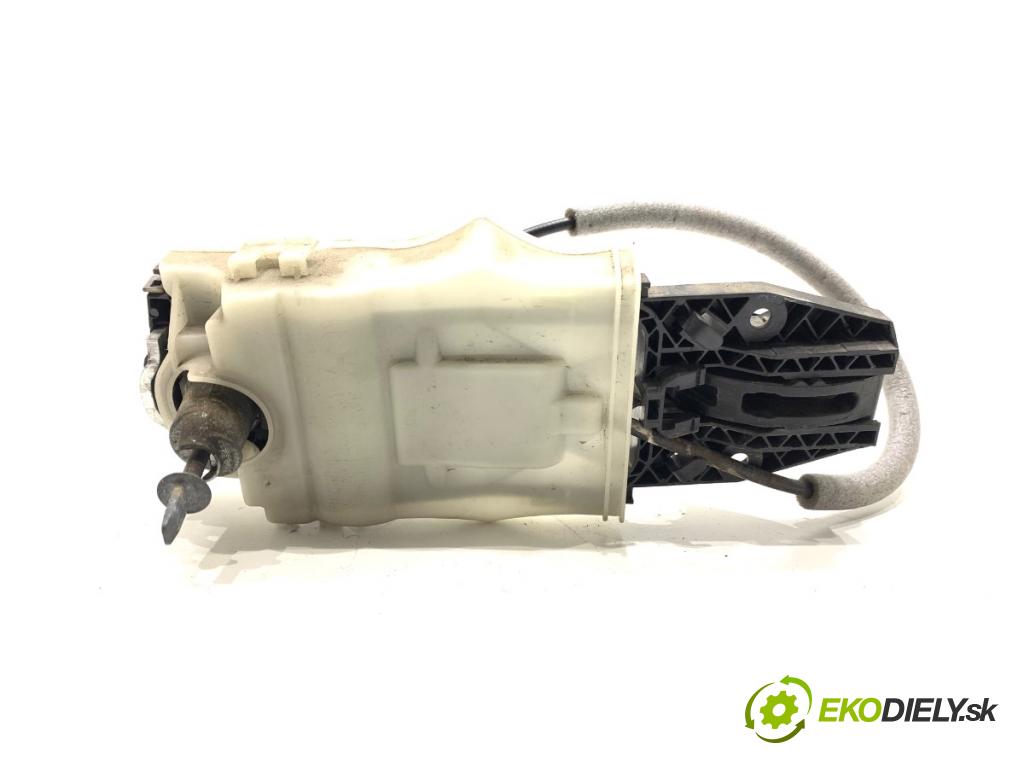 SKODA FABIA III Kombi 2017 77 kW 1.4 TDI 1422 klika vnejší levý přední část 5N0837885H