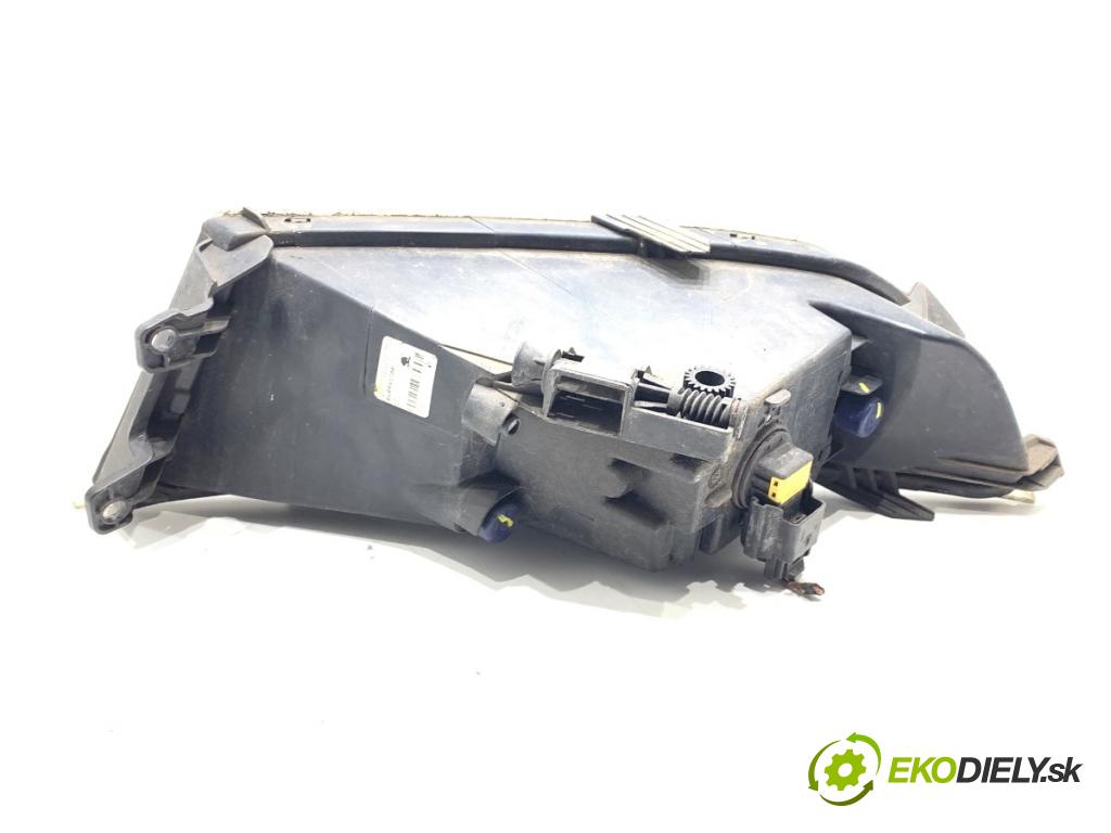 SKODA FABIA III Kombi 2017 77 kW 1.4 TDI 1422 Hmlové svetlo, hmlovka pravy predný 6V0941700