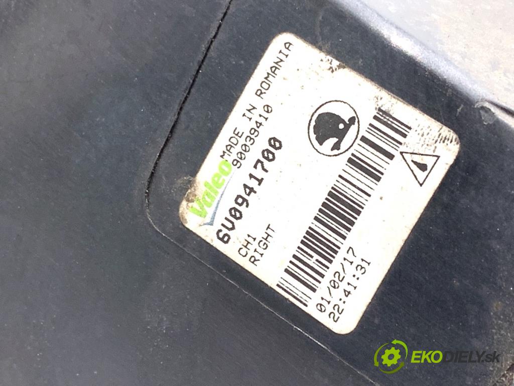 SKODA FABIA III Kombi 2017 77 kW 1.4 TDI 1422 Hmlové svetlo, hmlovka pravy predný 6V0941700