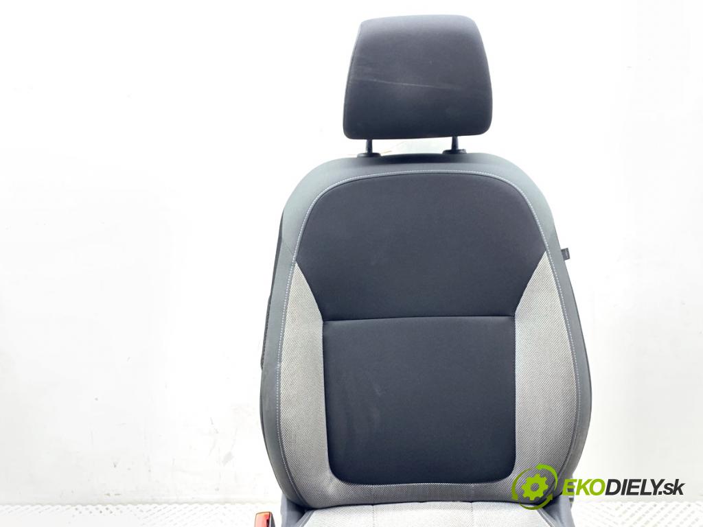 SKODA FABIA III Kombi 2017 77 kW 1.4 TDI 1422 Sedadlo ľavy predný