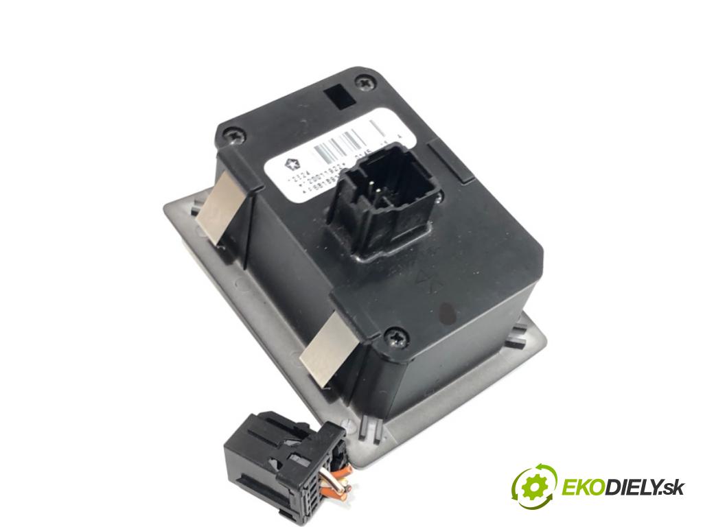 JEEP GRAND CHEROKEE WK SUV 2015 184 kW 3.0 CRD V6 4x4 2987 Spínač svetiel P68189156AA